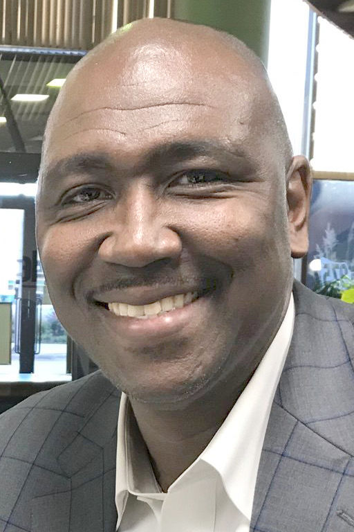 B10 deon thomas